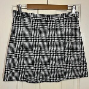 Houndstooth Plaid Black and White Mini Skirt Size Large